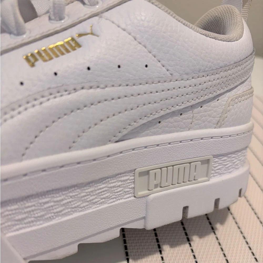 PUMA Mayze Classic Sneakers - White - 6.5 - Picture 12 of 15